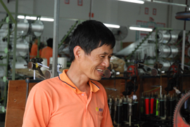 Our best smile braiding machining operator - Xian